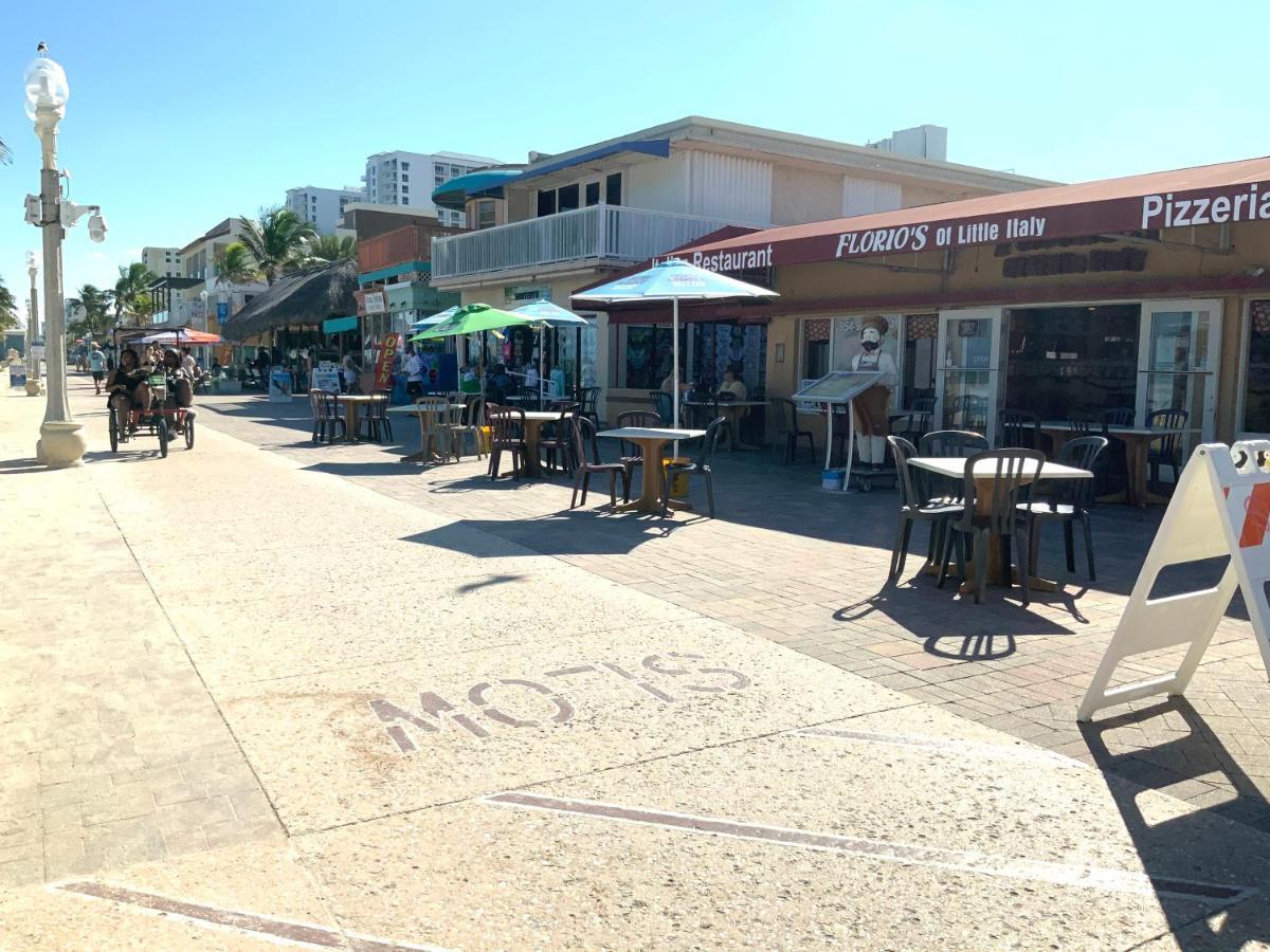 Hollywood Beach Apartments - Walk To The Beach Bagian luar foto